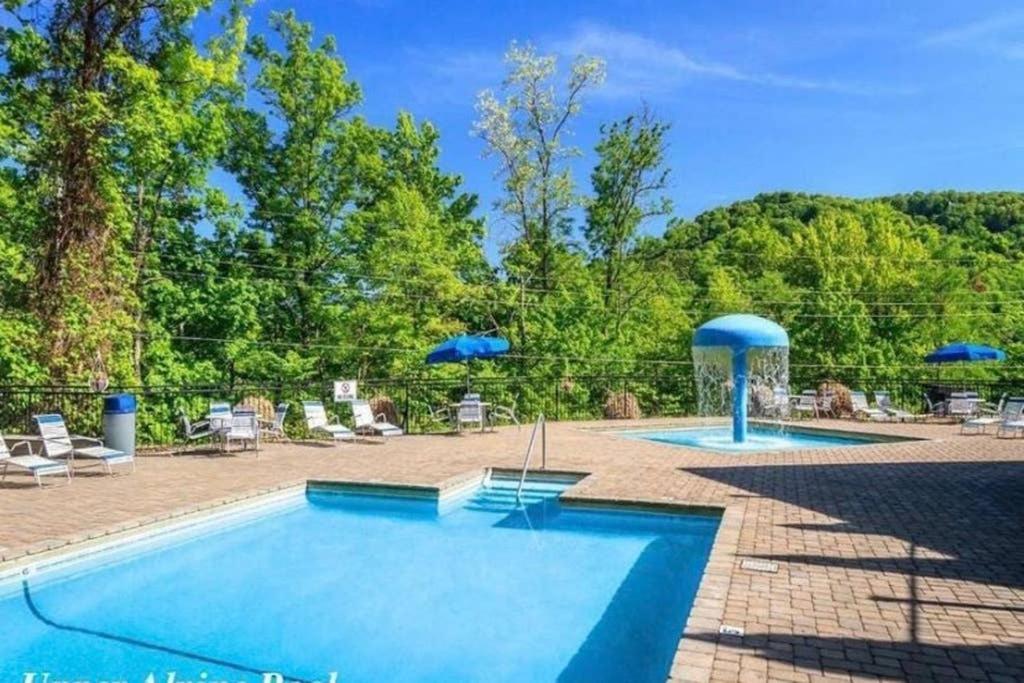 Million Dollar Views! 4 Bedroom, Sleeps 9, Close To National Park And 5 Mi To Gatlinburg! Εξωτερικό φωτογραφία