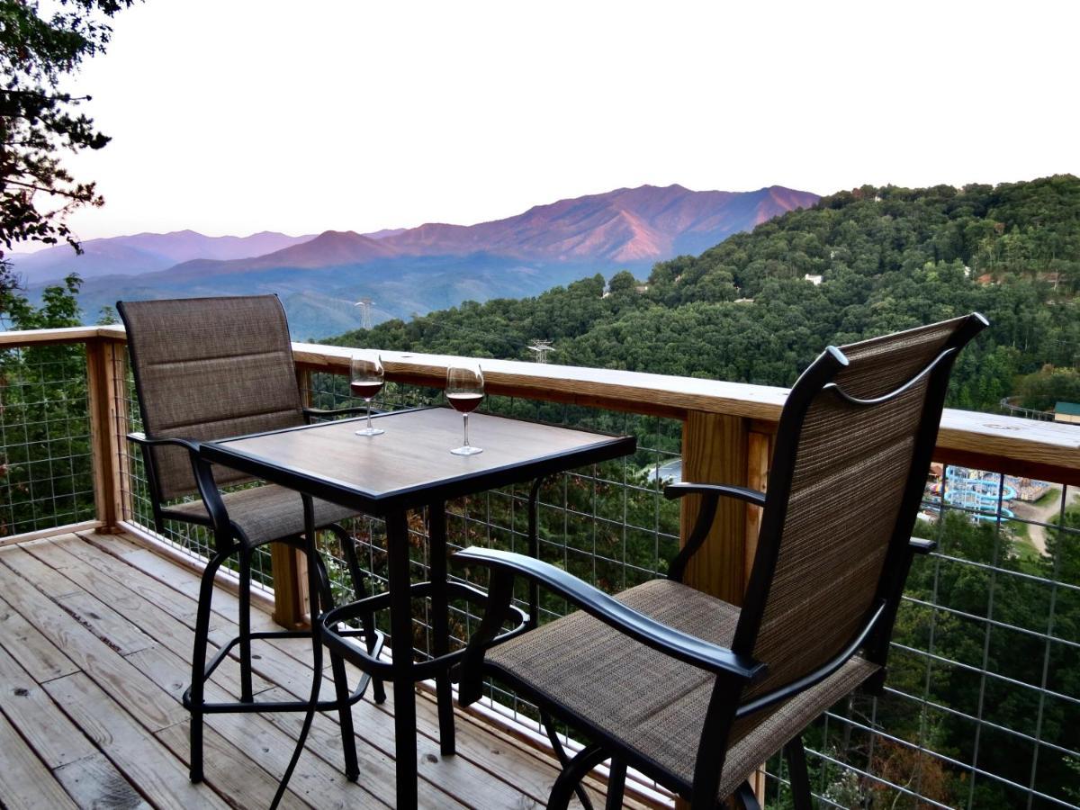 Million Dollar Views! 4 Bedroom, Sleeps 9, Close To National Park And 5 Mi To Gatlinburg! Εξωτερικό φωτογραφία