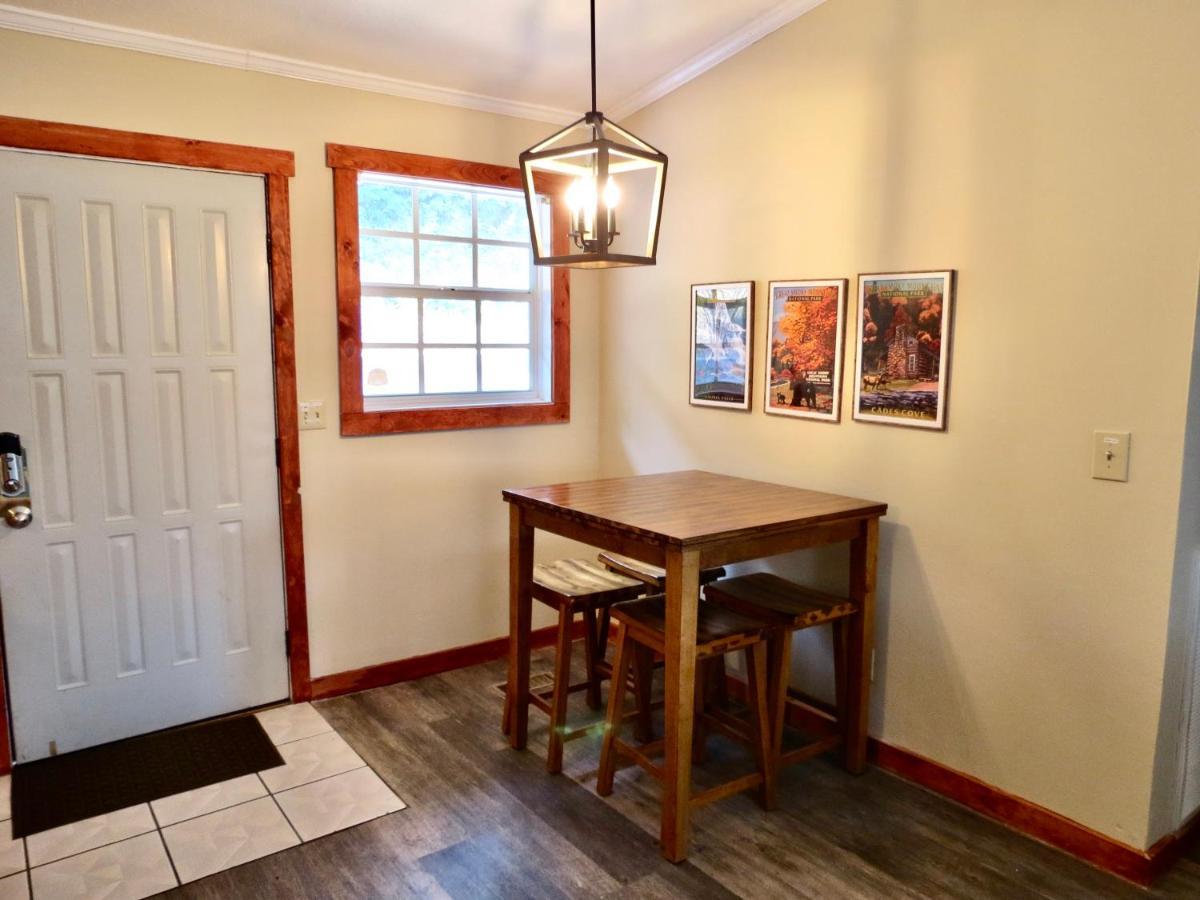 Million Dollar Views! 4 Bedroom, Sleeps 9, Close To National Park And 5 Mi To Gatlinburg! Εξωτερικό φωτογραφία